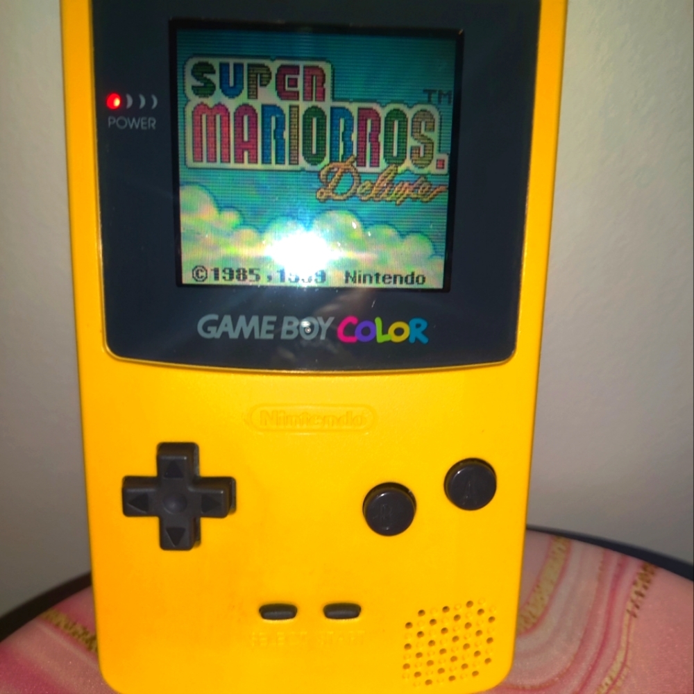 Gameboy Color and Mario Deluxe Game